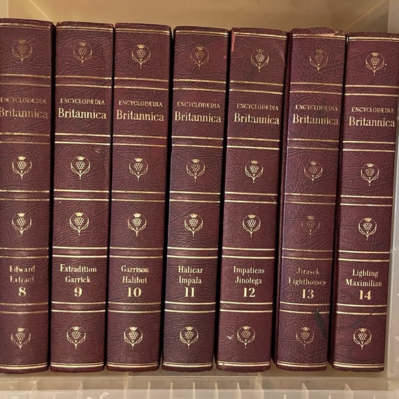 1968 Encyclopaedia Britannica(complete set) - Picture 7 of 10